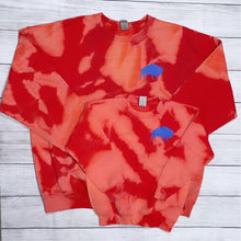 Load image into Gallery viewer, Red &amp; Blue Buffalo - daxl Boutique
